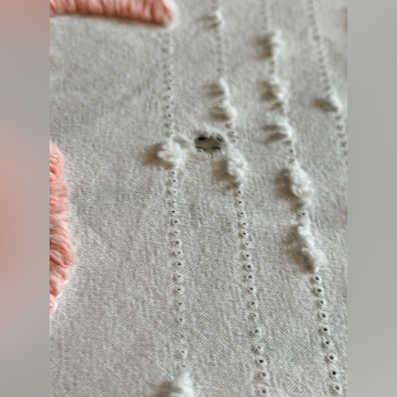 Vintage Chenille Bedspread, Queen/Full Size White Off White Pastel Floral Design - Picture 5 of 16